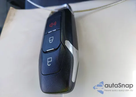 2017 Ford Explorer Xlt z USA, uszkodzony, nr VIN 1FM5K8D85HGD33937